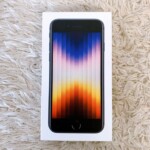 iPhone SE(第3世代) 正面