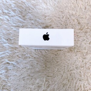 iPhone SE(第3世代) 上面