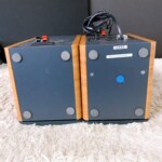 アクティブスピーカー 底面