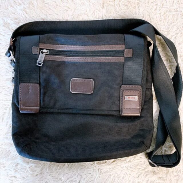 ショルダーバッグ 正面