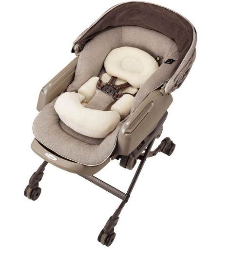 コンビ ハイロウチェア