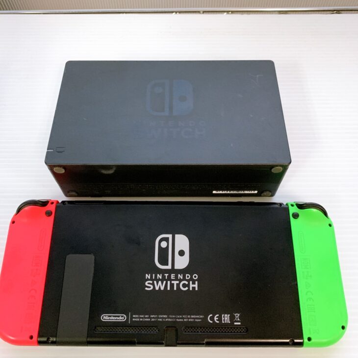 J4060【リユースのサカイ柏店】Nintendo　Switch　HAC-001　簡易クリーニング済 1070001901926406_01_9249w.jpeg