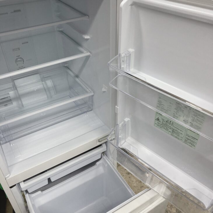 千葉県千葉市でAQUA AQR-17K（2021年製）冷蔵庫を出張買取｜清潔感ある