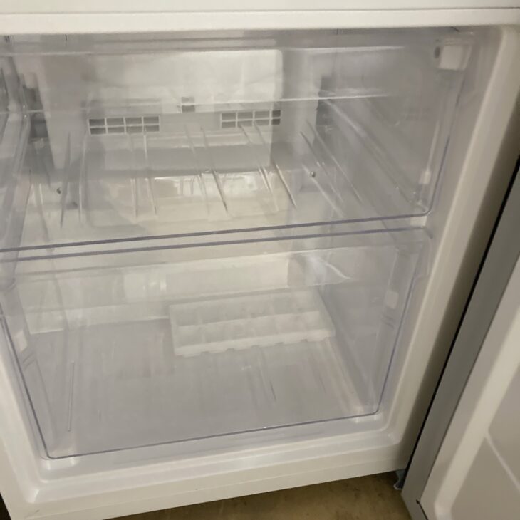 相模原市でハイアール OBBR-121A 冷蔵庫を出張買取｜2025年製の美品で