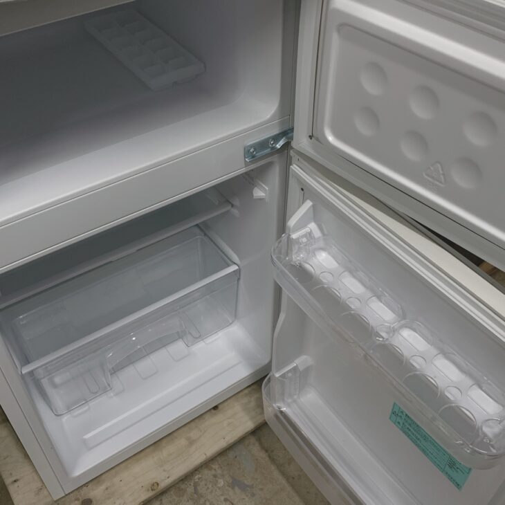 群馬県富岡市でTAG label by amadana 冷凍冷蔵庫 AT-RF85Bを出張買取