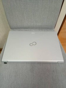 LIFEBOOK UH75/H