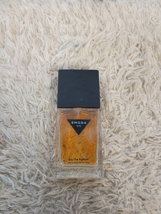 EMODA パフューム DITE{オードパルファム}