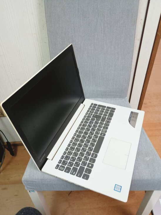 群馬県沼田市でLenovo ideapad 320-15ISKを出張買取｜外装に使用感あり