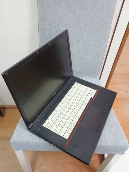 ノートパソコン まとめ※通電・動作・欠品・破損等商品状態未確認 Junk] Repairing a non-booting Ryzen 7 laptop purchased for 5,000
