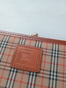 ノバチェック柄 がま口二つ折り財布