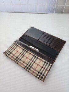 チェック柄 長財布