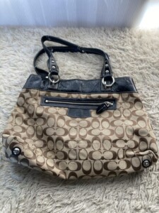 シグネチャー トートバッグ