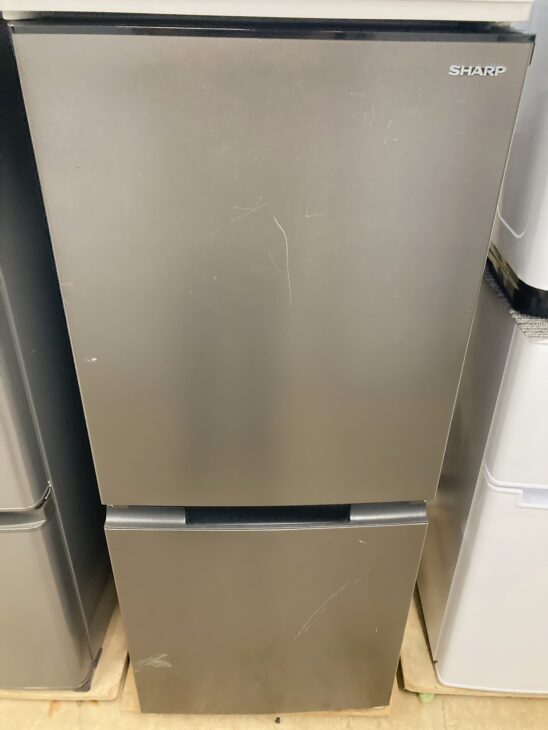 大阪送料無料★3か月保障付き★冷蔵庫★2021年★SJ-D15H-W★SR-44 大阪送料無料☆3か月保障付き☆冷蔵庫☆2021年☆SJ-D15H-W☆SR-44