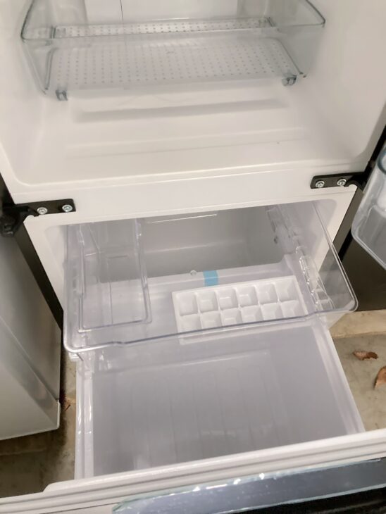 岡山県瀬戸内市でニトリ 2ドア冷蔵庫 NTR-106WH 2023年製を出張買取