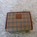 BURBERRYがま口