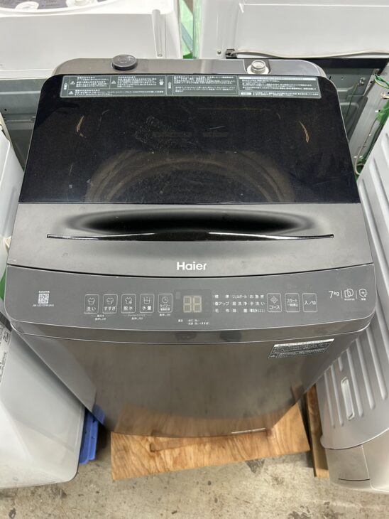 徳島県鳴門市へ出張買取 ハイアール JW-UD70MK 2025年製 少し外観に