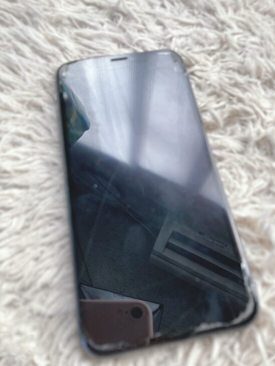 三重県鈴鹿市よりApple iPhone X 256G 宅配買取｜使用感ありでも動作