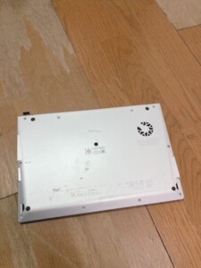 LIFEBOOK UH75/H(FMVU75HSG
