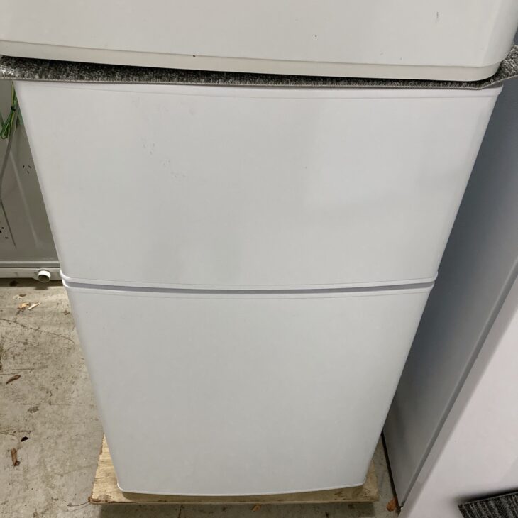 群馬県吉岡町にてELSONIC冷蔵庫 ECH-R85（2024年製）を出張買取