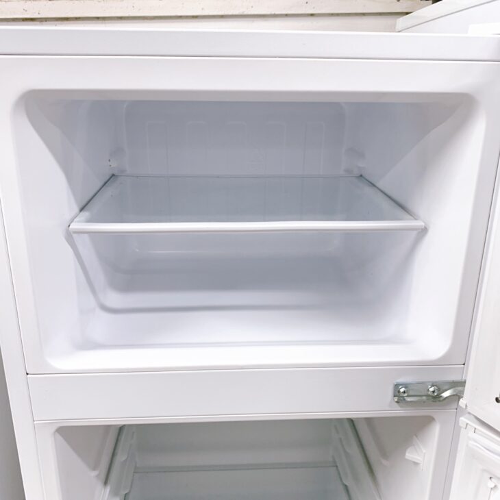 Haier 冷凍庫 2019年　シルバー　引き取り限定　奈良県 Haier 冷凍庫 2019年 シルバー 引き取り限定 奈良県 Haier 冷凍庫 2019