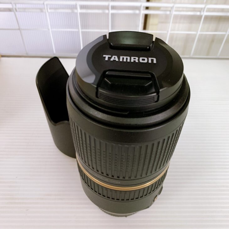 望遠ズームレンズ