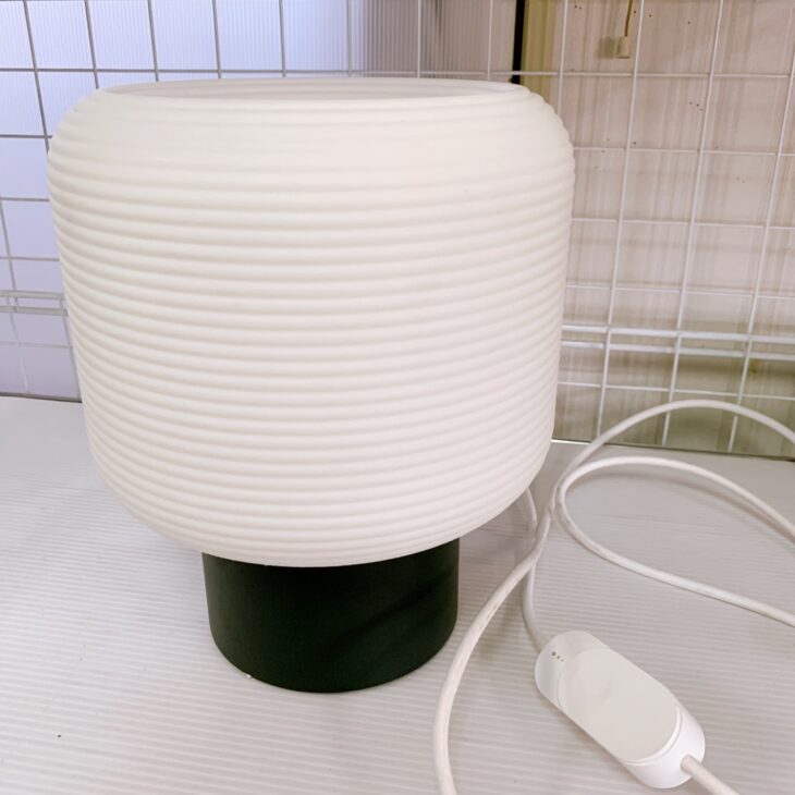 テーブルランプ