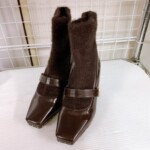 RANDA ファー付きブラウンパンプス