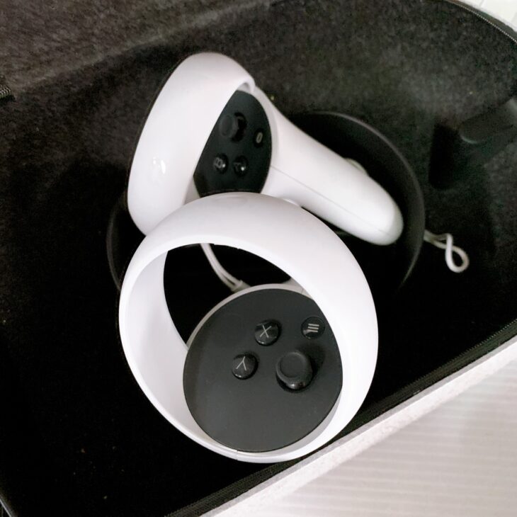 愛知県一宮市にて出張買取 Oculus Quest 2 128GB 白 使用感あり 適正