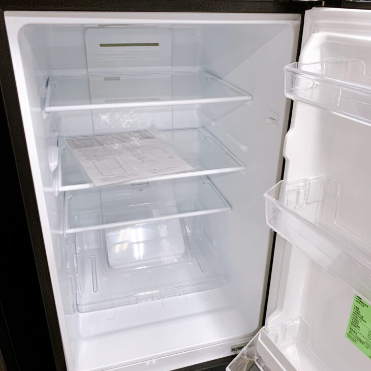 愛知県新城市REFAGE YRZ-F15LK 冷凍冷蔵庫買取 目立つ傷が少ない状態の