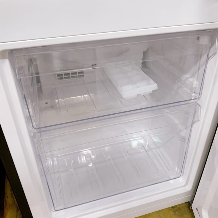 岡山県総社市でニトリ 冷蔵庫 NTR-140BK（2024年製）を出張買取｜外観