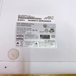 LIFEBOOK AH77/W