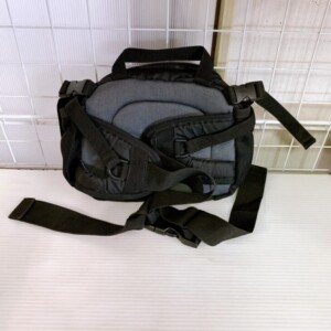 ナイキウエストバッグ 背面