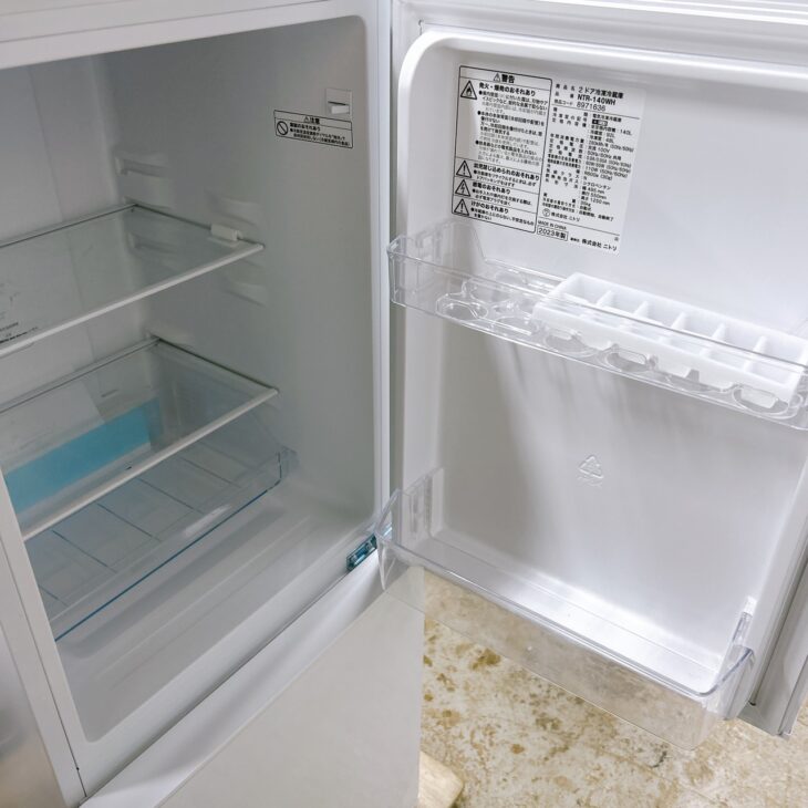 引取　美品　2025年　NTR-140 2ドア冷蔵庫 ホワイト　ニトリ 140L 霜取り不要 2ドア冷蔵庫 WH(NTR-140)(リサイクル回収なし