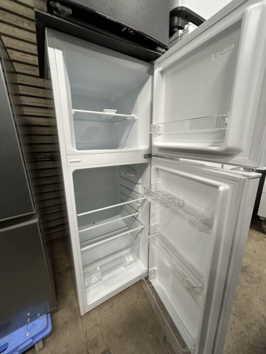 愛媛県宇和島市で冷蔵庫買取 TOHOTAIYO TH-138L2-WH 2023年製 使用感