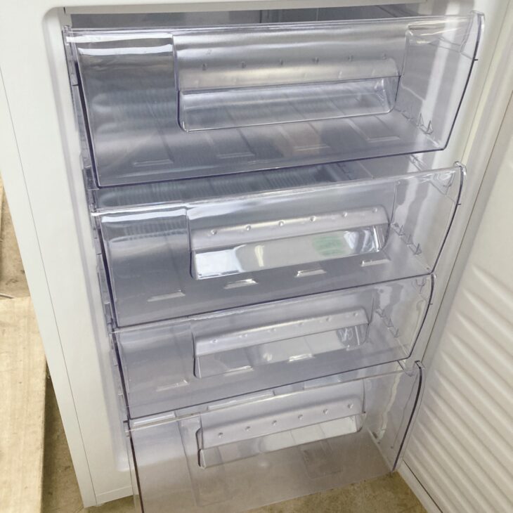 千葉県木更津市 SHARP（シャープ） ノンフロン冷凍庫 FJ-HS9X-W 86L