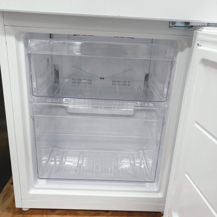 大阪府池田市でHaier 冷凍冷蔵庫 JR-NF121B 2024年製 きれいな状態の