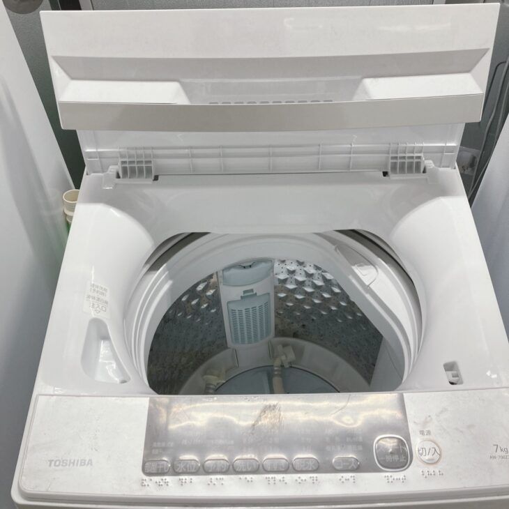 大阪府藤井寺市でTOSHIBA 全自動洗濯機 AW-700Z2(W)（2023年製）を出張