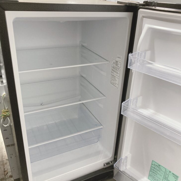 送料設置無料　Hisense ノンフロン冷凍冷蔵庫　HR-D1701B 送料設置無料 Hisense ノンフロン冷凍冷蔵庫 HR-D1701B