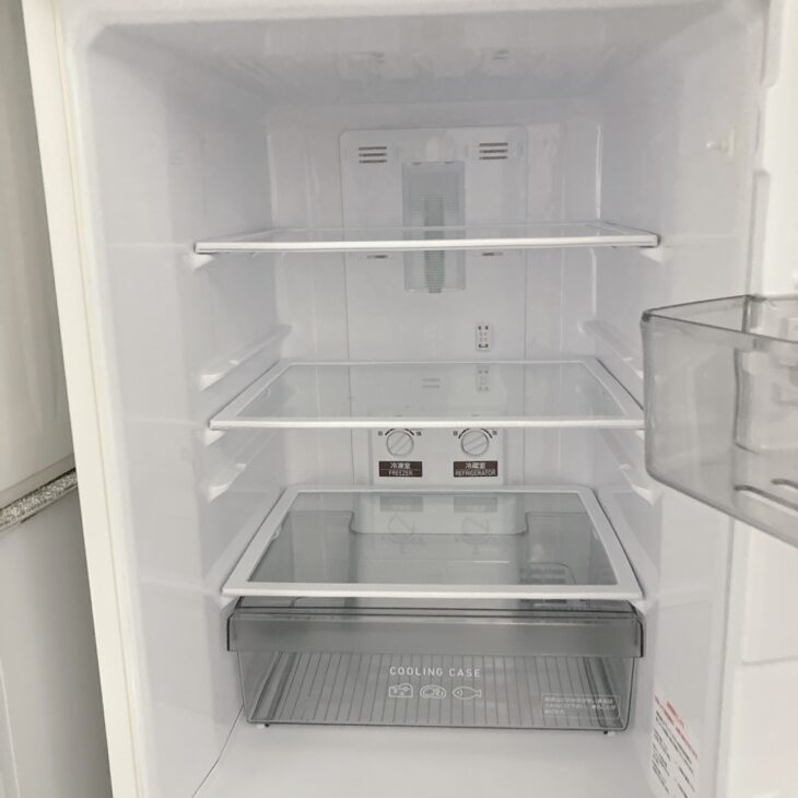 奈良県香芝市で三菱 ノンフロン冷凍冷蔵庫 MR-P15F-W やや使用感ありの 