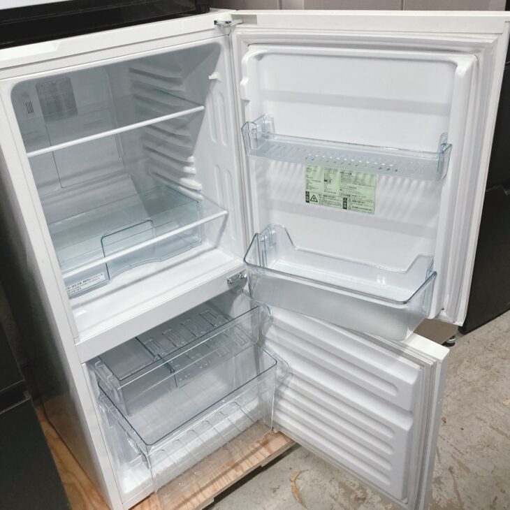 福岡県福岡市南区でTWINBIRD 2ドア冷蔵庫 HR-F911を出張買取｜家具と