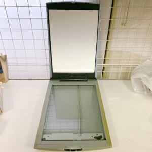 Canon フラットベッドスキャナー