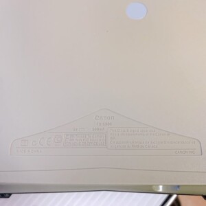 Canon フラットベッドスキャナー