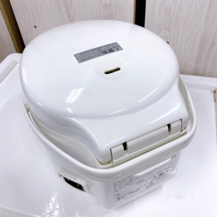 秋田県大仙市でTIGER マイコン炊飯ジャー JAI-R551 使用感ありのため