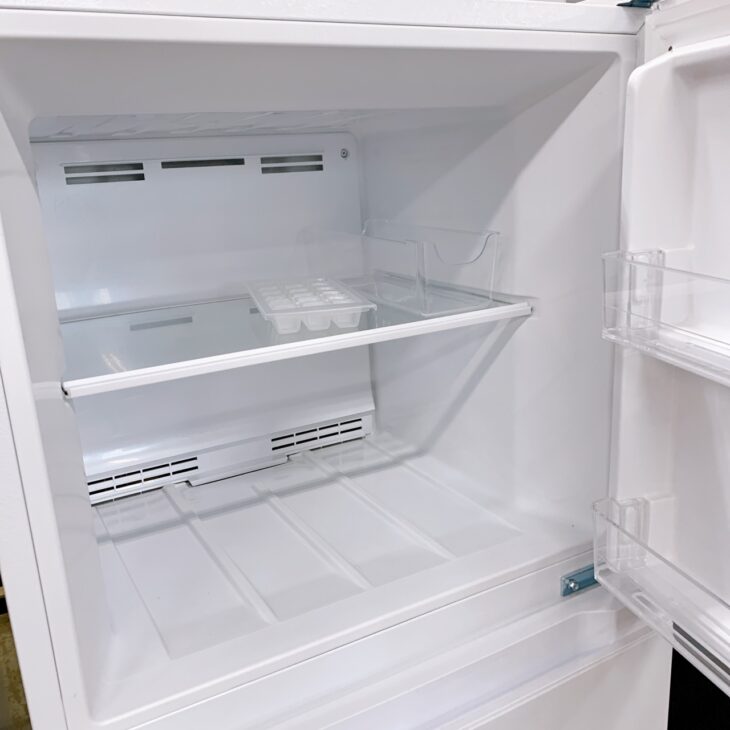 姫路市でヤマダセレクト 冷凍冷蔵庫 YRZ-F23K 236L 2022年製を出張買取 
