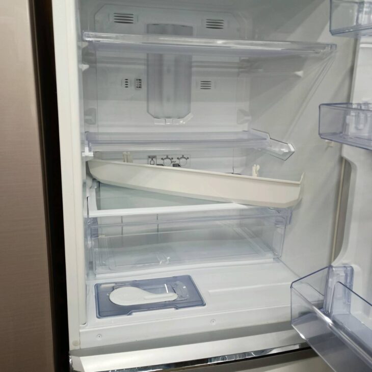 東京都福生市で三菱 冷蔵庫 MR-C34D-W（2019年製）を出張買取 買い替え