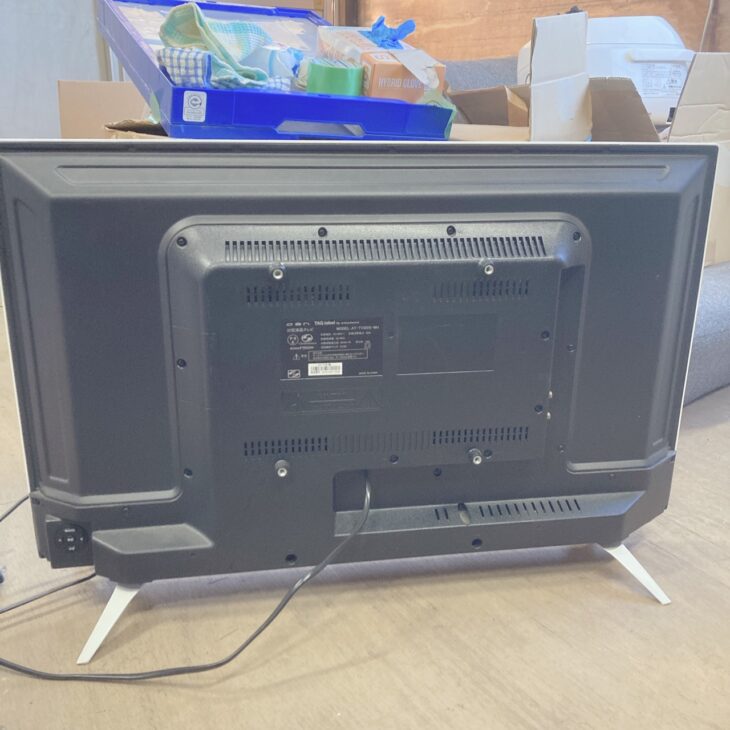 福井県敦賀市にてTAG label by amadana 32型液晶テレビ AT-TV322S-WH