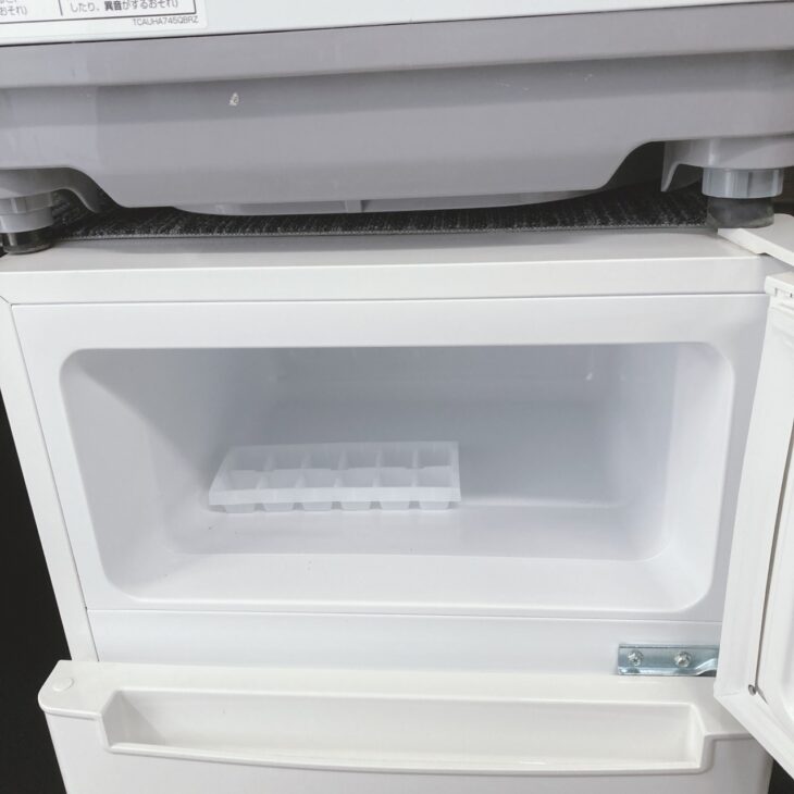 東京都港区高輪でTAG label 冷凍冷蔵庫 AT-RF85Bを出張買取 2020年製