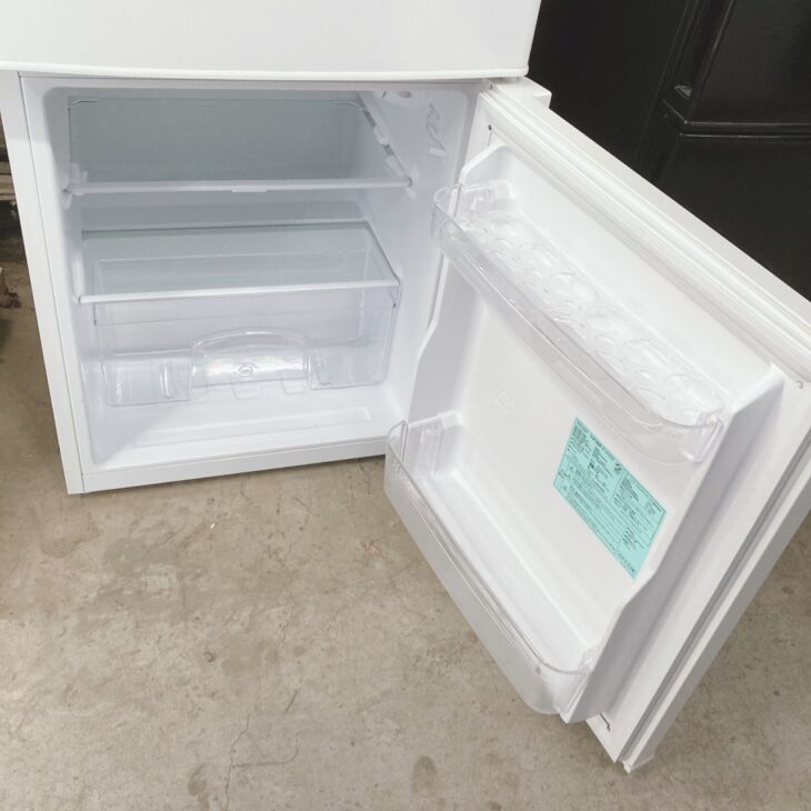 東京都港区高輪でTAG label 冷凍冷蔵庫 AT-RF85Bを出張買取 2020年製