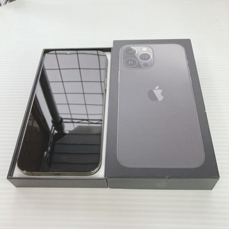 東京都八王子市でApple iPhone 13 Pro Max 256GB グラファイト 美品を