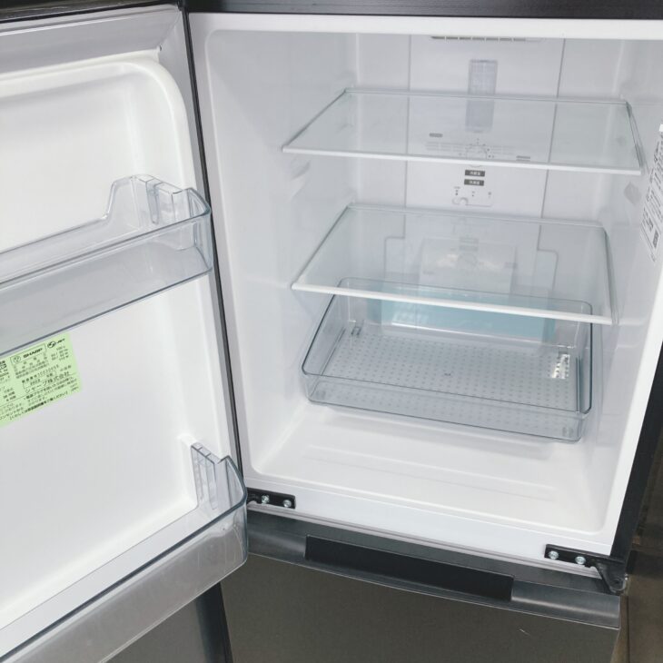 東京都江戸川区へSHARP SJ-D15H-H 2022年製 冷凍冷蔵庫 やや使用感あり